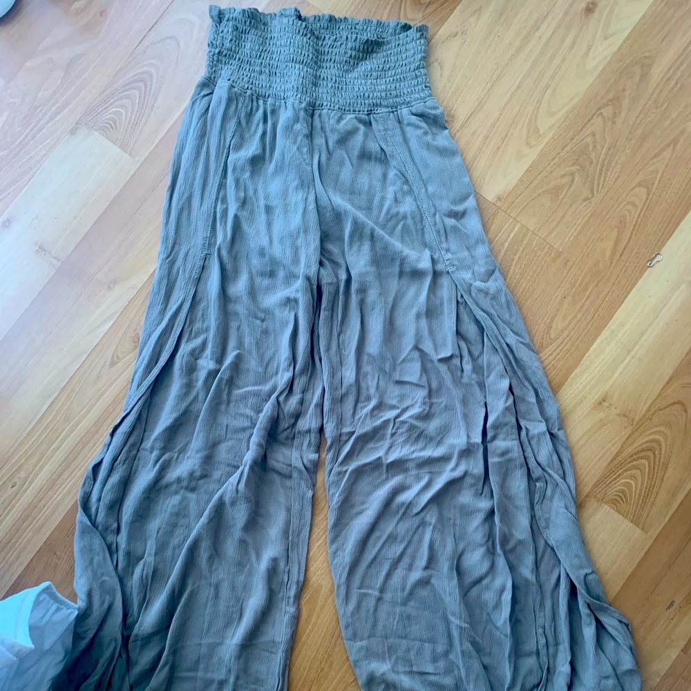 Flowy pants